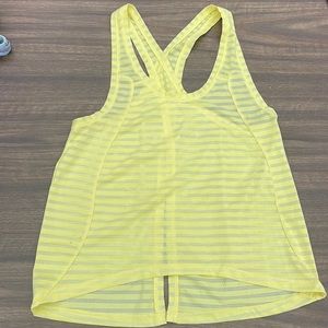 3️⃣ for $10 Zyia Active Lemon Nimbus Split Back Tank